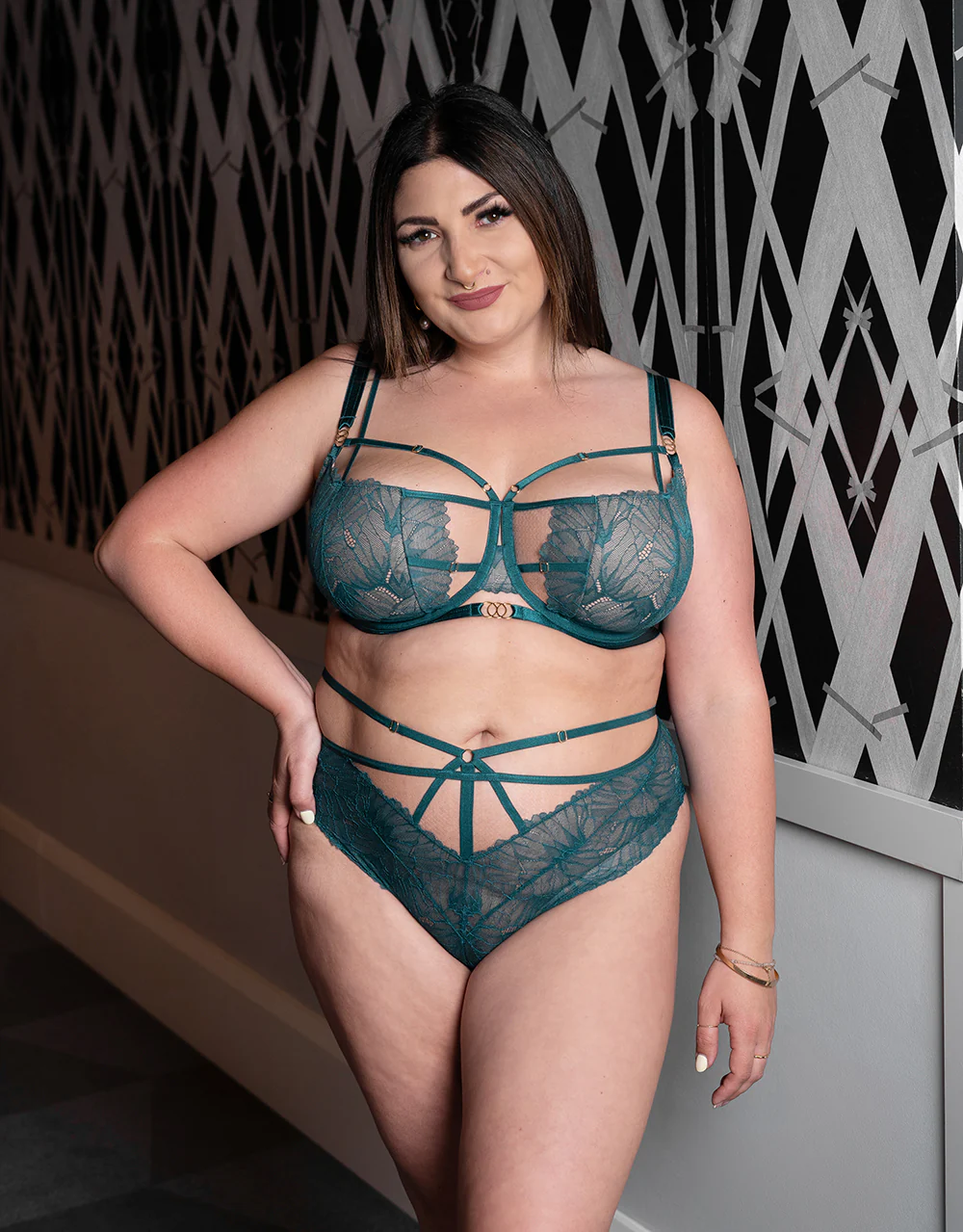 BH FemFatale Green + Augenbinde - Image 10