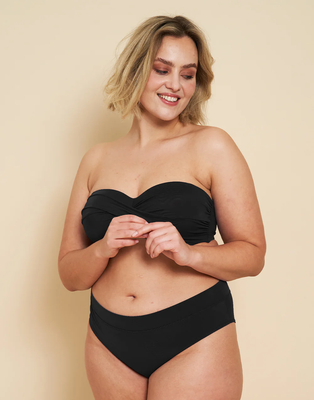 Bikini-High-Panty Monaco Black - Image 6