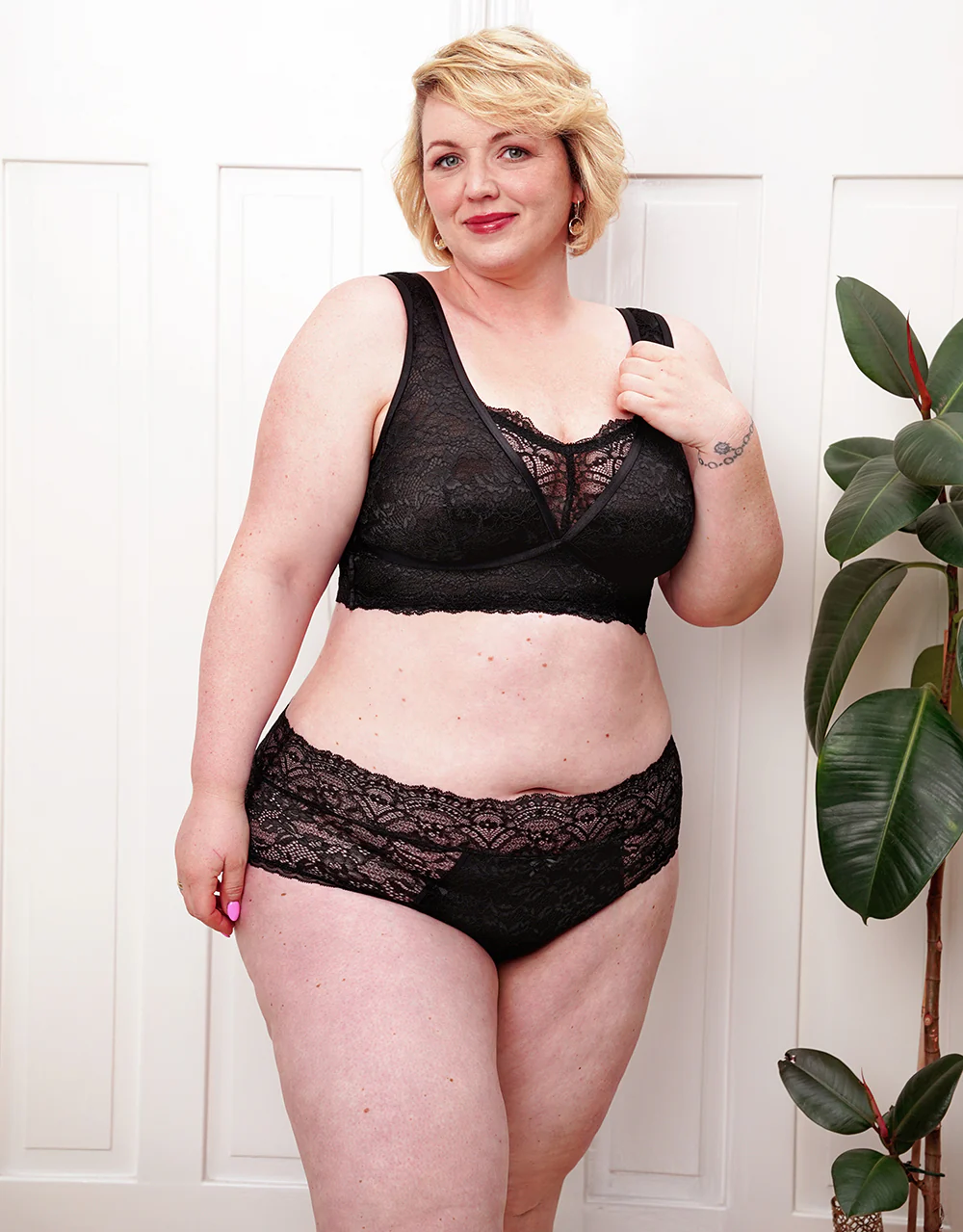 Bralette Eliana Satin Black - Image 6