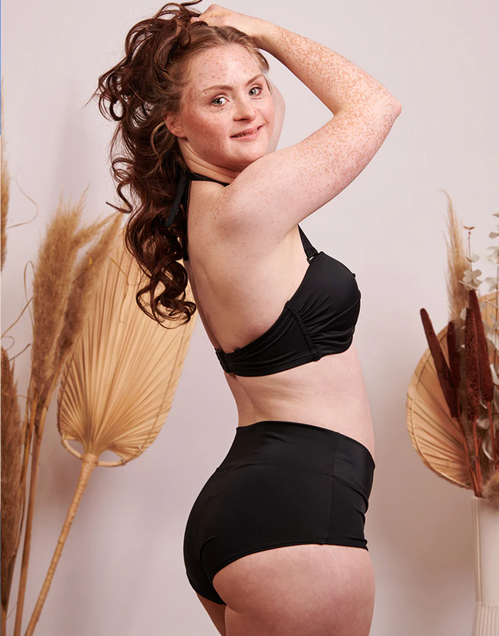 Fold-Over-Bikini-High-Panty Monaco Black - Image 9