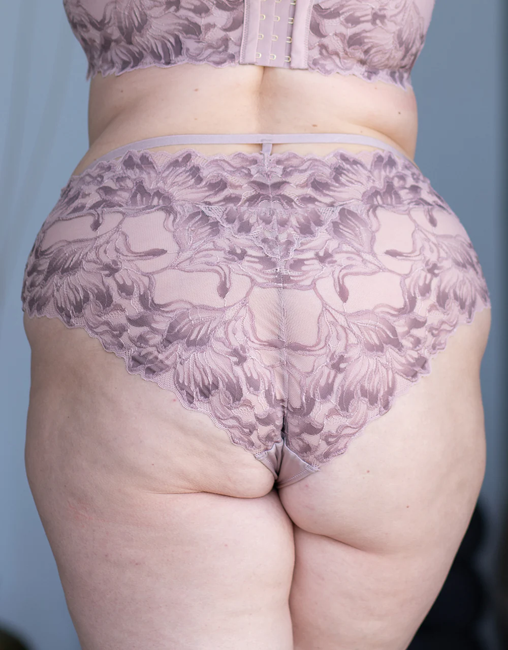 High-Panty Cha-Cha-Cha Nougat - Image 2