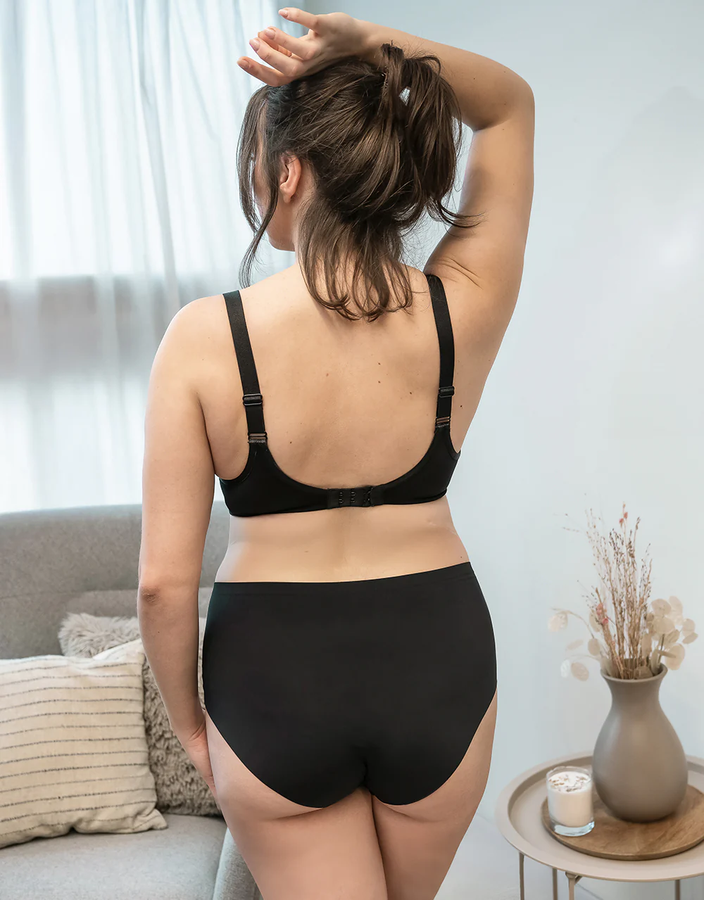 High-Panty Invisible Basic Black - Image 6