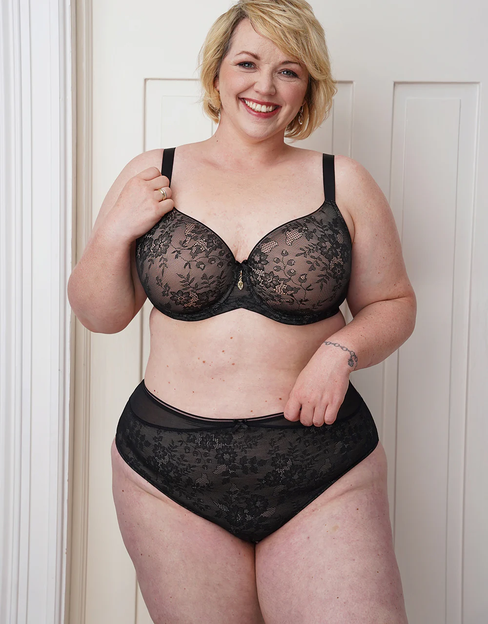 High-Panty True Lace Black - Image 6