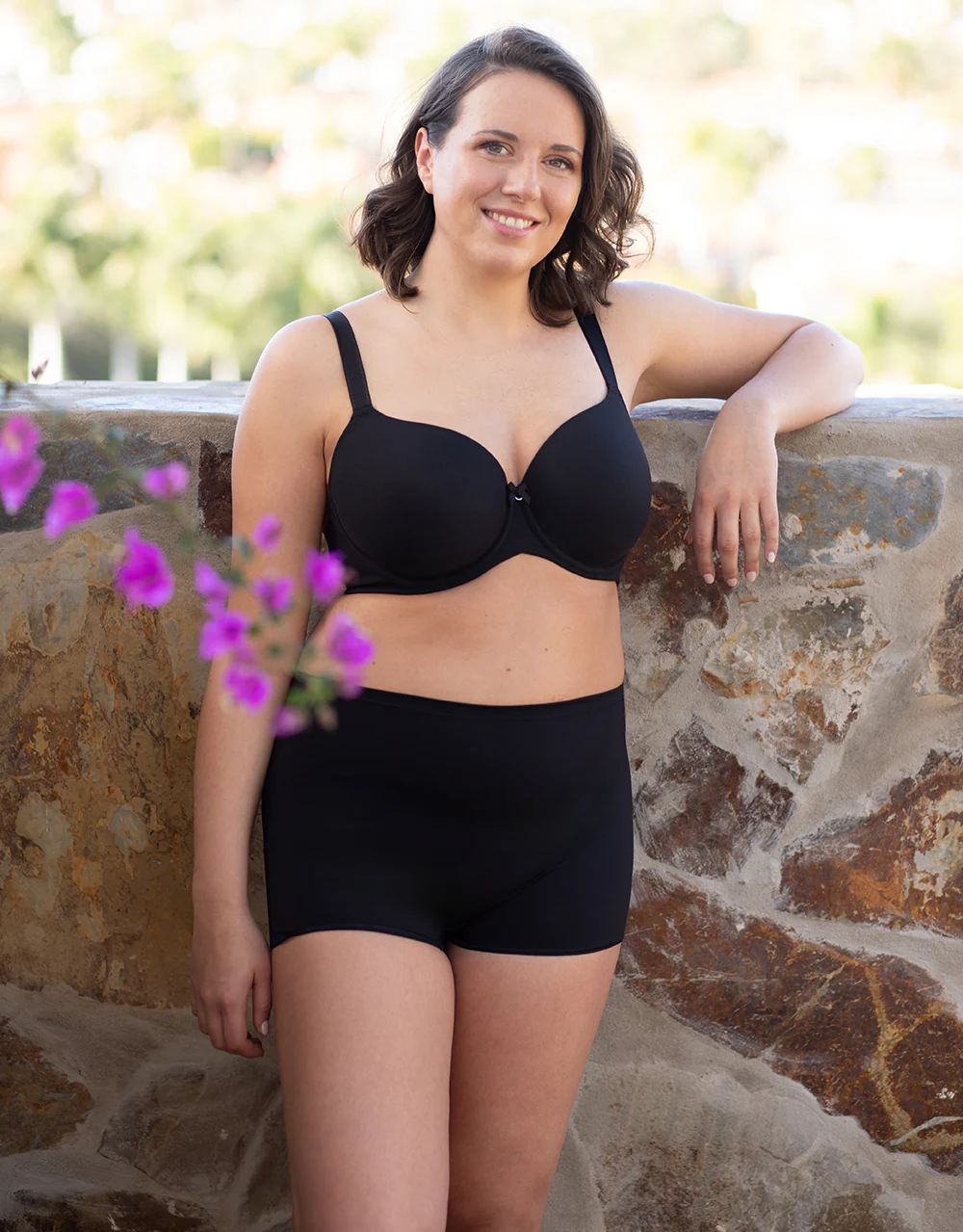 High-Waist-Shorts Basic Black - Image 5