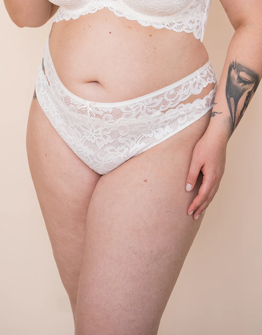 High-Panty/String-Set True Luna Day - Image 7