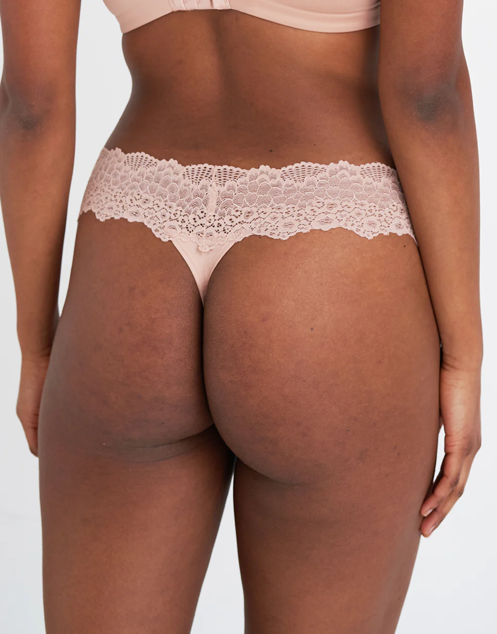 String Pure Lace Cappuccino - Image 2
